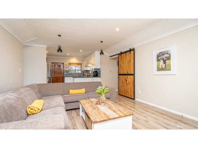 <!--[if BLOCK]><![endif]--> 30 Foxwood Hill  77 Leslie Avenue, Douglasdale, Douglasdale,  Sandton <!--[if ENDBLOCK]><![endif]-->